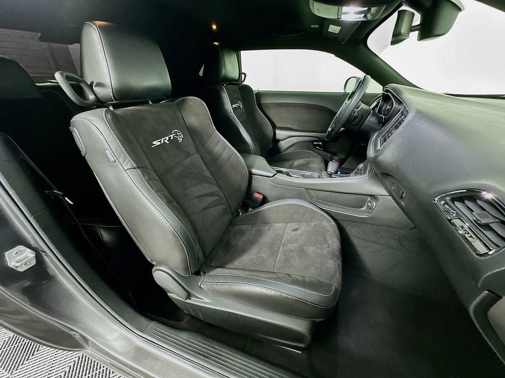 Used 2019 Dodge Challenger SRT Hellcat image 27