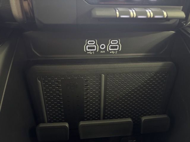 New 2026 RAM 1500 Laramie w/ Night Edition AWD/4WD image 33
