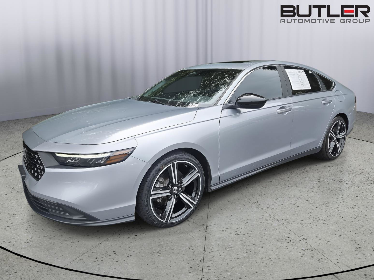 Used 2024 Honda Accord Sport image 1