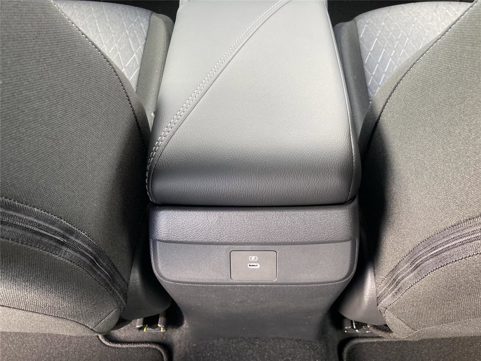 New 2026 Nissan Sentra SV w/ SV Convenience Package image 28