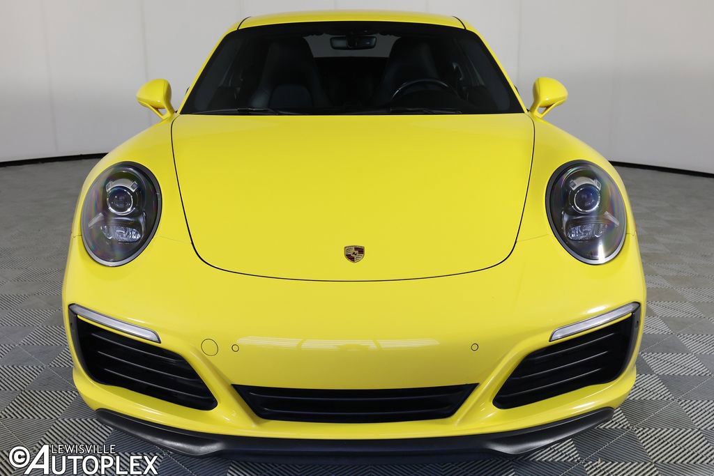 Used 2018 Porsche 911 Carrera S image 2