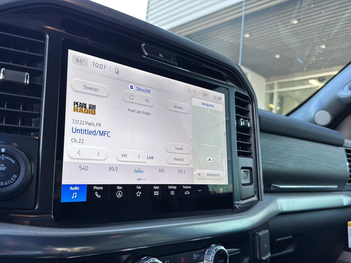 New 2026 Ford F150 Lariat w/ Equipment Group 502A High image 31