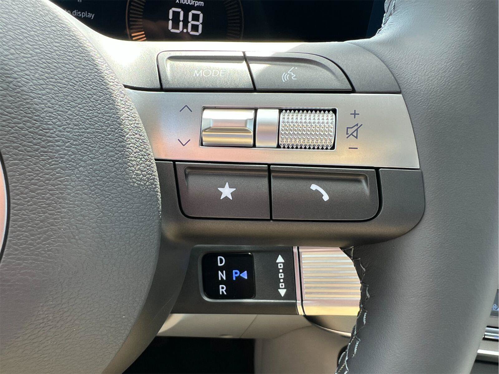 New 2026 Hyundai Kona SEL Premium FWD image 31