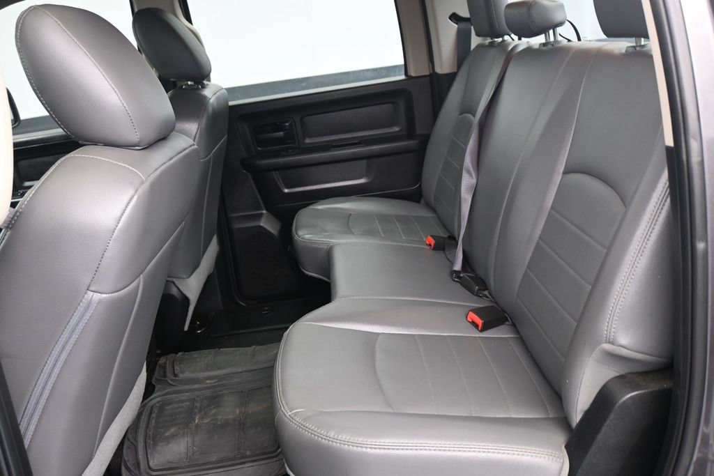 Used 2018 RAM 1500 Tradesman w/ Chrome Appearance Group AWD/4WD image 13