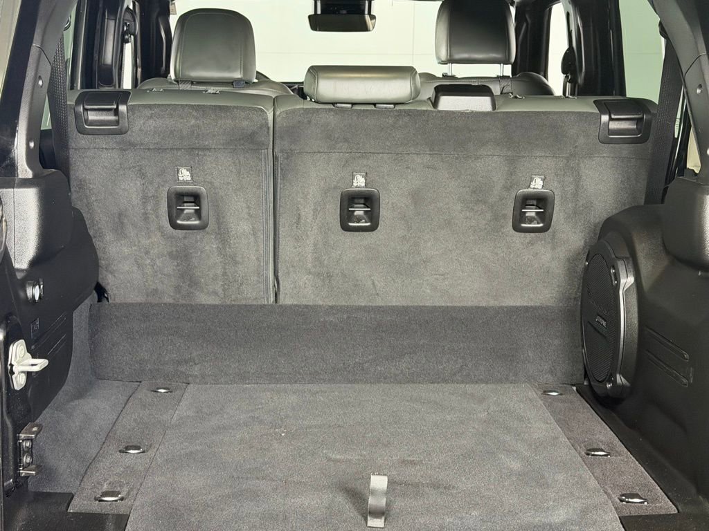 Used 2024 Jeep Wrangler High Altitude AWD/4WD image 29