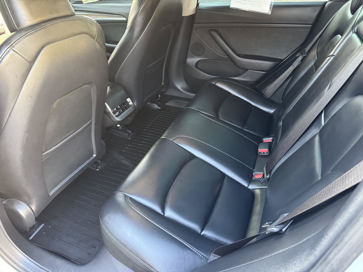Used 2023 Tesla Model 3 Standard Range RWD image 22