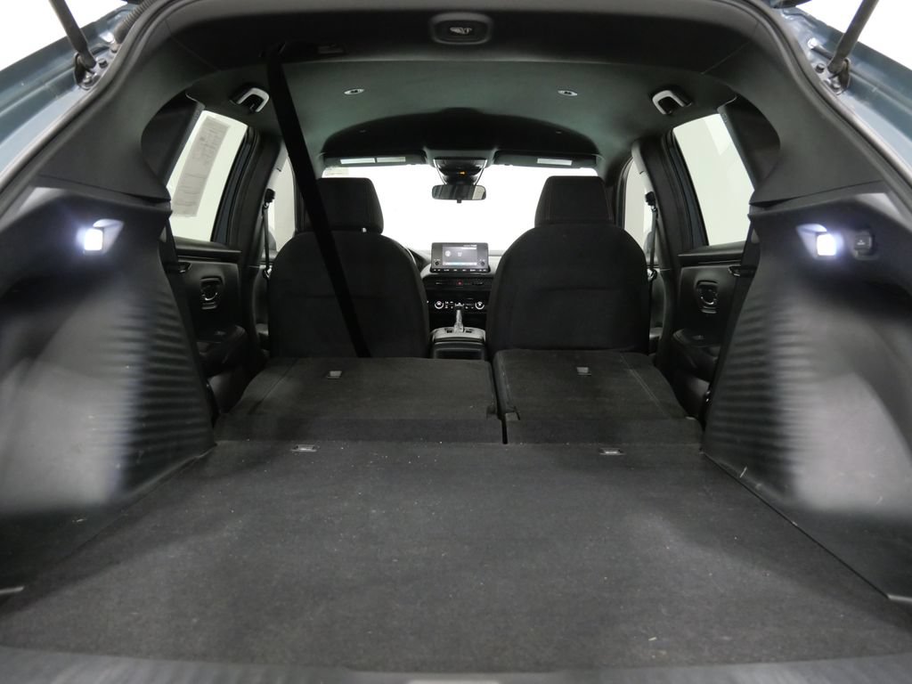 Used 2025 Honda HR-V Sport image 26