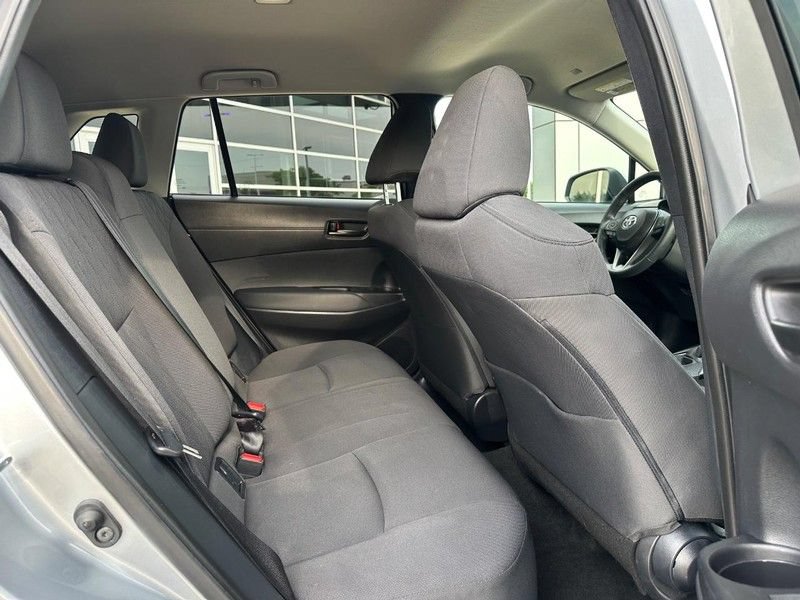 Used 2022 Toyota Corolla Cross LE AWD/4WD image 12