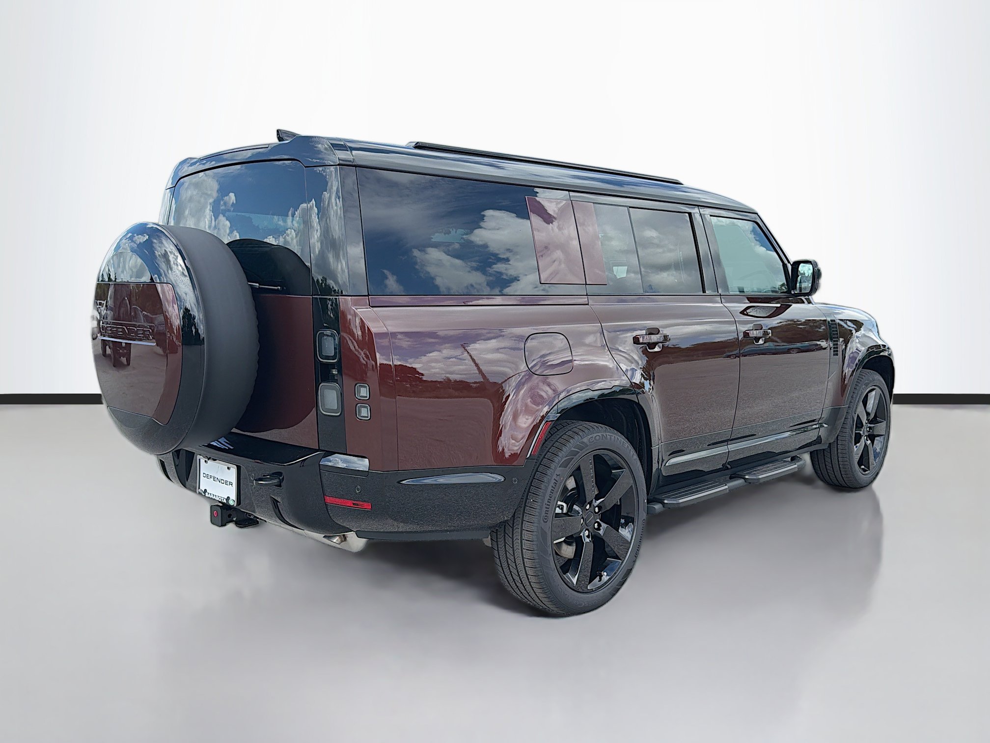 New 2026 Land Rover Defender 130 X-Dynamic SE AWD/4WD image 5