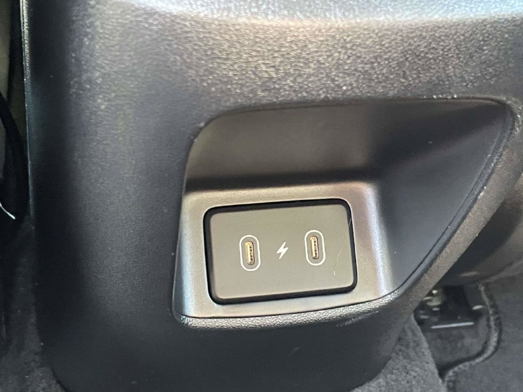 Certified 2025 Hyundai Elantra SEL FWD image 12