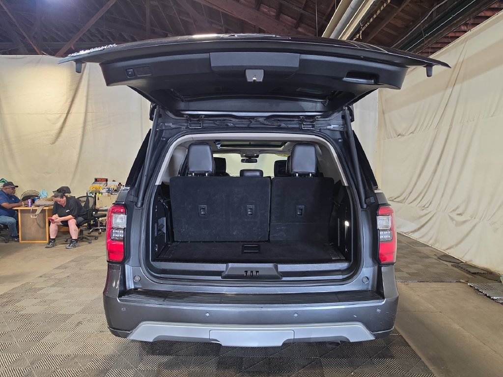 Used 2020 Ford Expedition Platinum AWD/4WD image 21