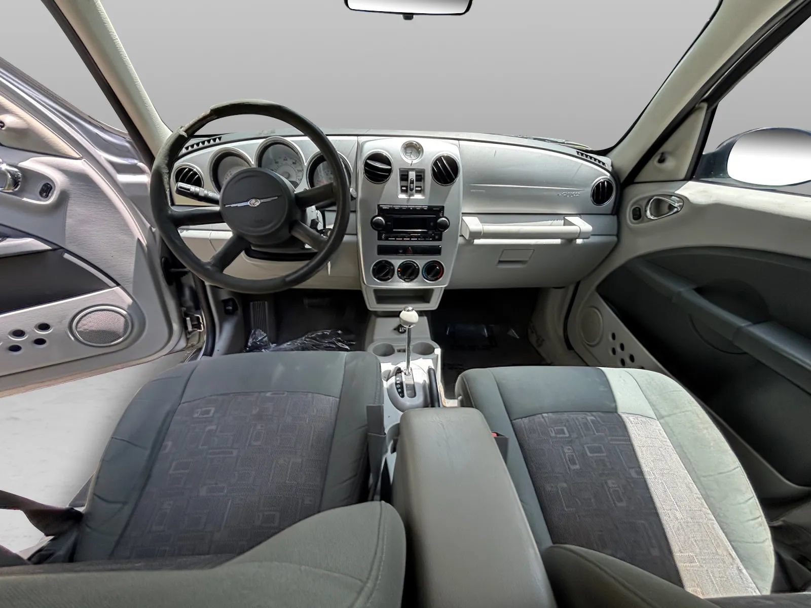 Used 2009 Chrysler PT Cruiser FWD image 14