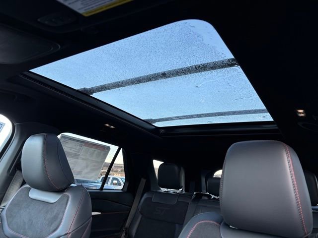 New 2026 Ford Explorer ST w/ Sun And Sound Package image 29