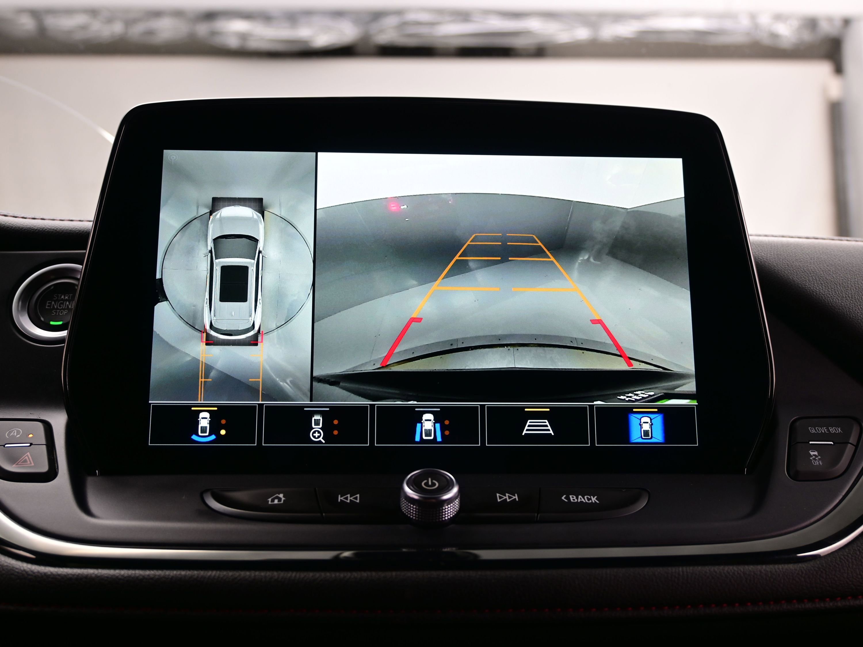 Used 2023 Chevrolet Blazer RS w/ Driver Confidence II Package FWD image 19