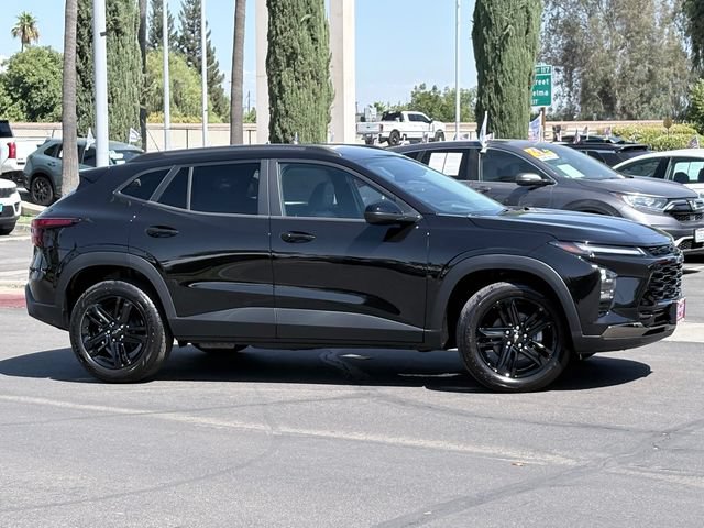 New 2026 Chevrolet Trax ACTIV FWD image 3