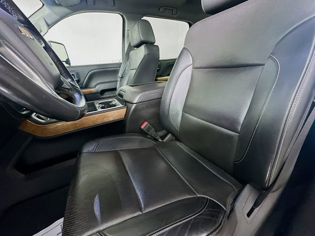 Used 2019 Chevrolet Silverado 3500 LTZ w/ Duramax Plus Package image 23