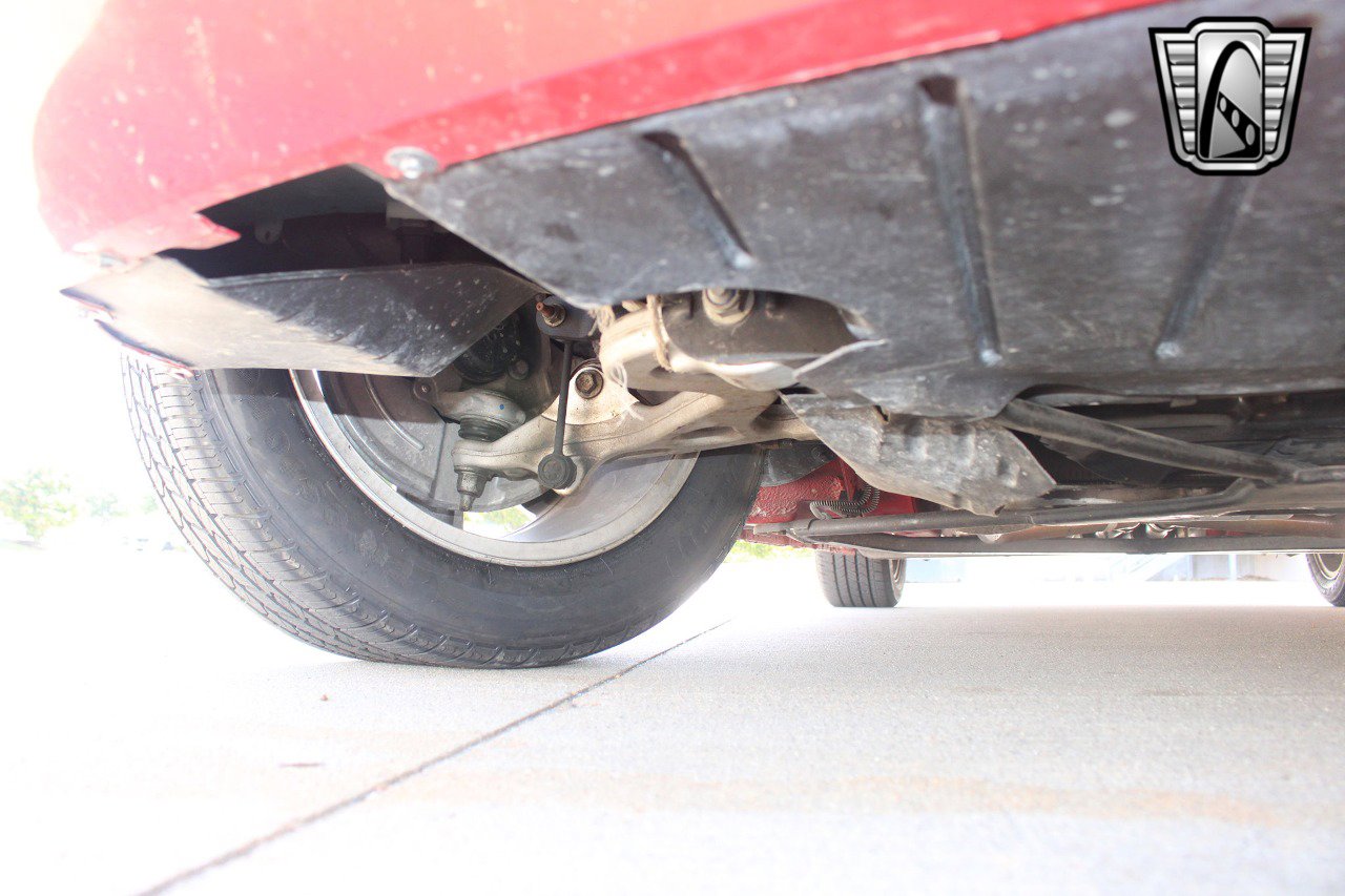 Used 2002 Ford Thunderbird image 9