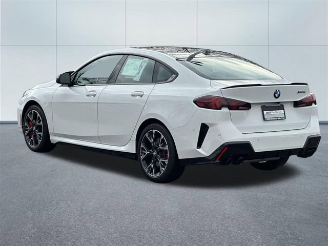 Used 2026 BMW M235i xDrive w/ Technology Package image 9