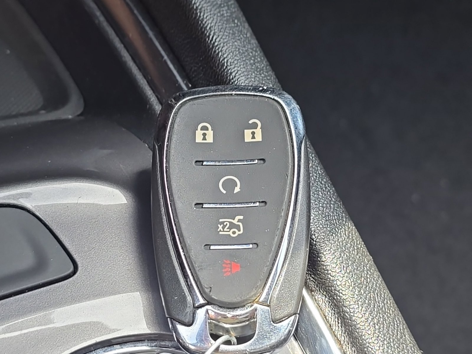 Used 2024 Chevrolet Malibu LT FWD image 7