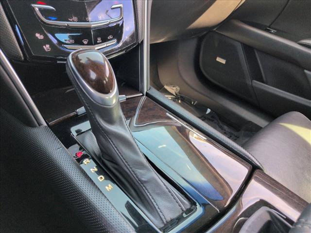 Used 2016 Cadillac XTS Luxury image 16