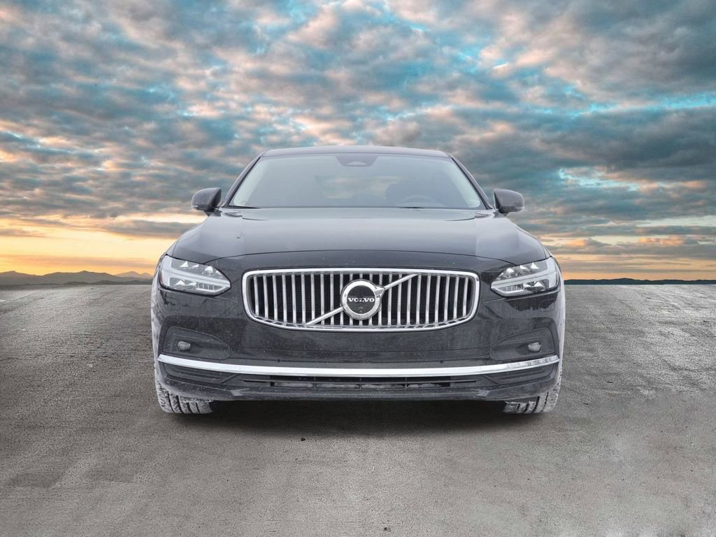 Used 2024 Volvo S90 B6 Ultimate w/ Protection Package Premier image 3