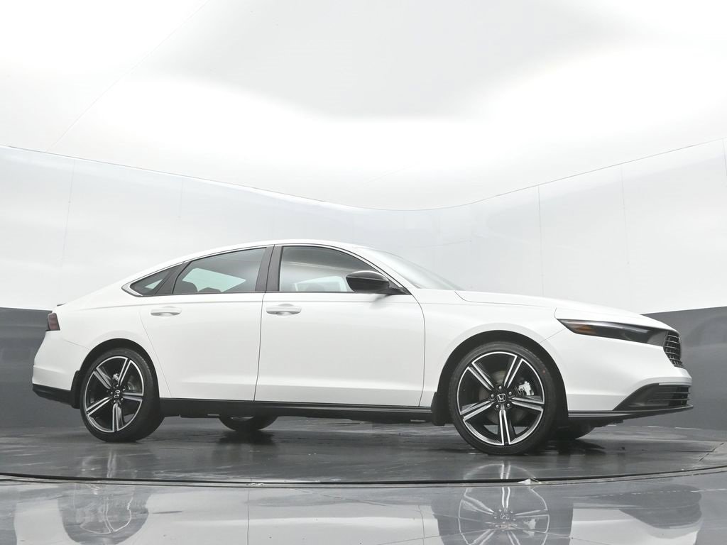 New 2025 Honda Accord Sport image 28