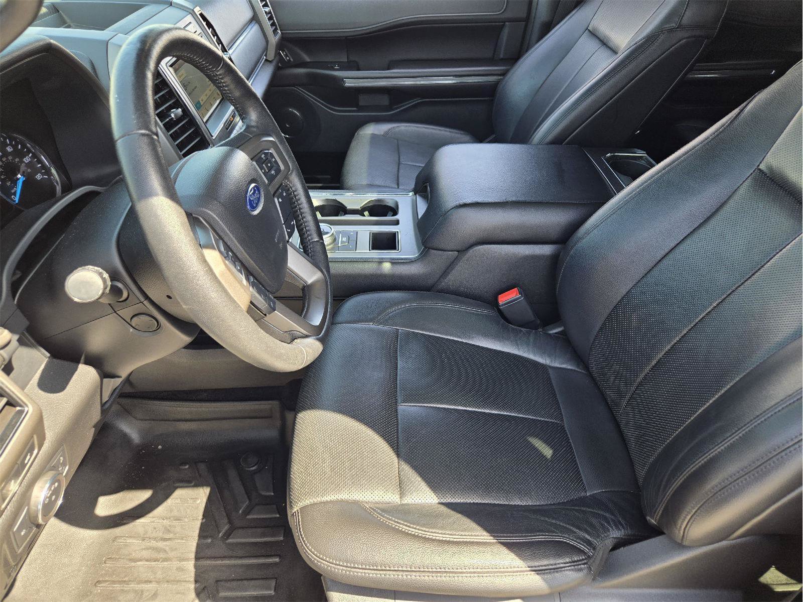 Certified 2018 Ford Expedition Max XLT w/ Equipment Group 202A RWD image 12