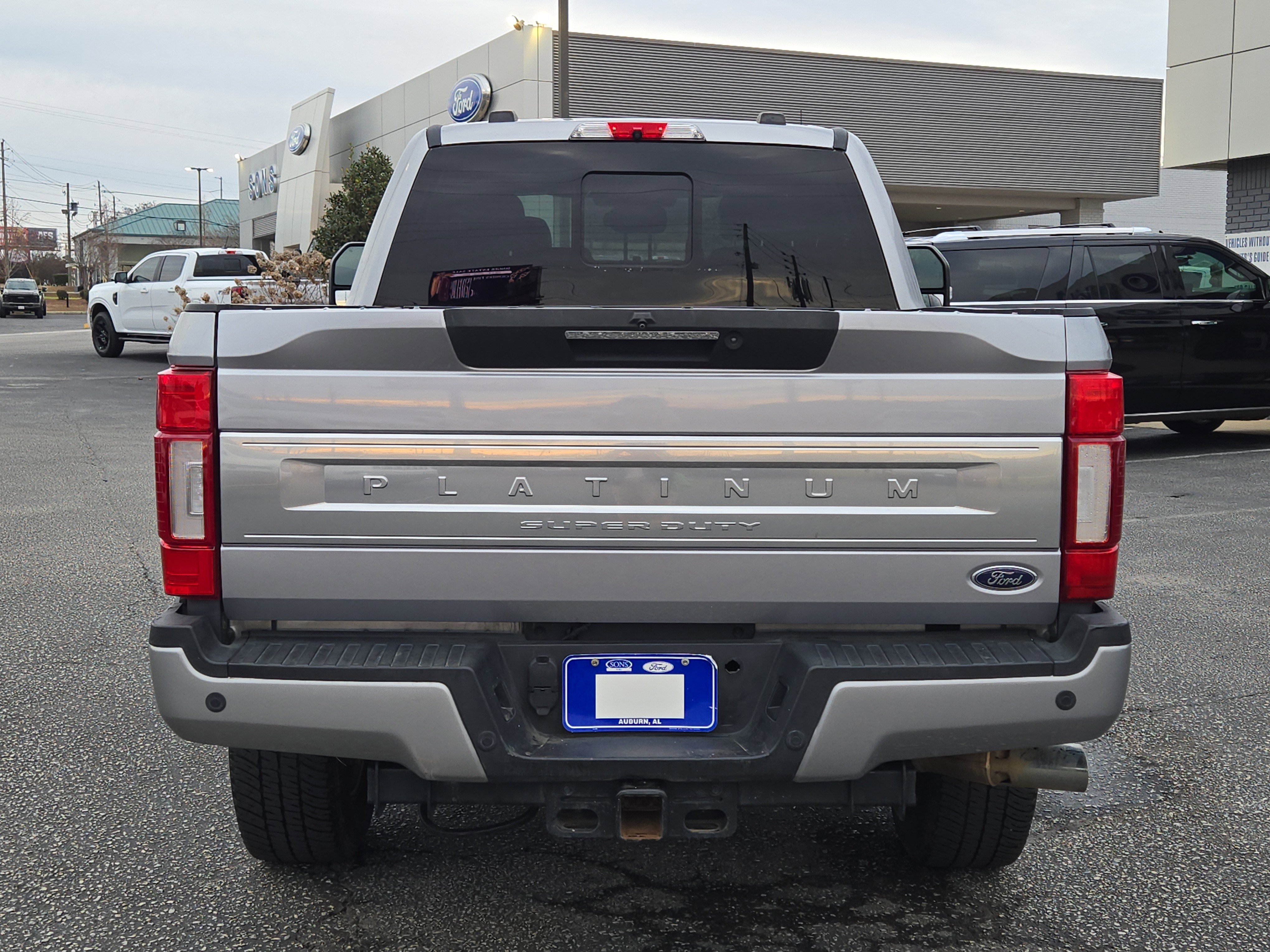 Used 2020 Ford F250 Platinum w/ FX4 Off-Road Package image 9