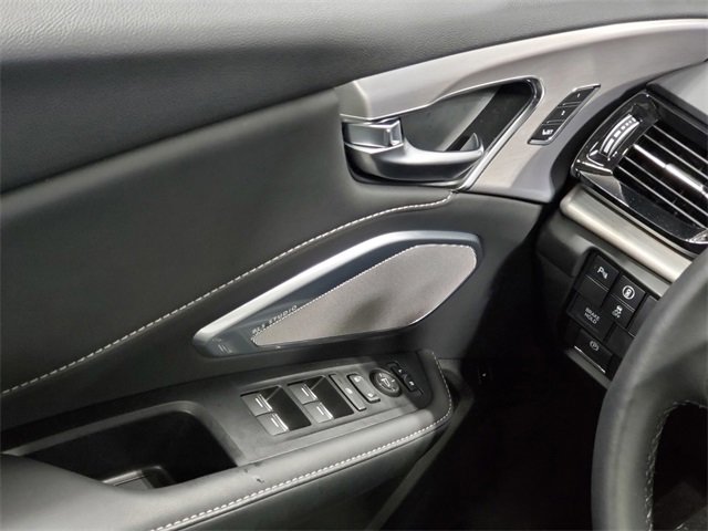 Used 2025 Acura RDX w/ Technology Package image 24