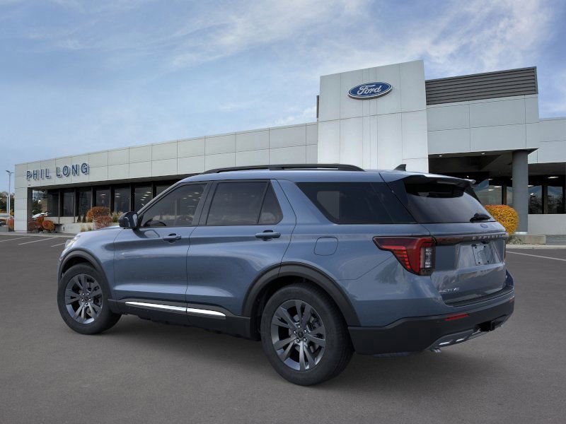 New 2025 Ford Explorer Active w/ Active Comfort Package image 4