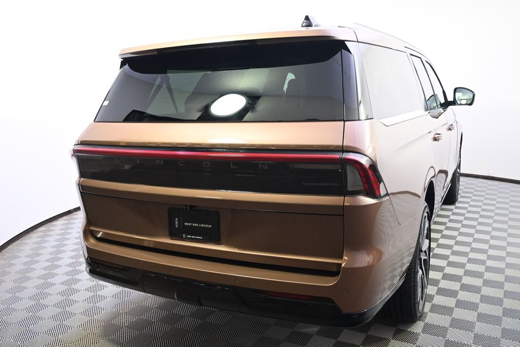 New 2026 Lincoln Navigator L Black Label image 6