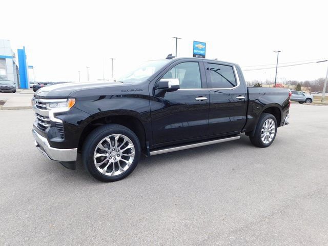 Used 2023 Chevrolet Silverado 1500 LTZ w/ Technology Package image 11