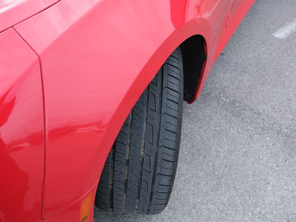 Used 2017 Chevrolet Camaro LT RWD image 14