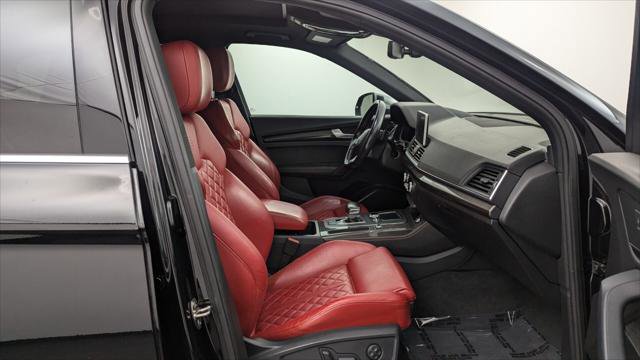 Used 2019 Audi SQ5 Premium Plus w/ Premium Plus Package image 22
