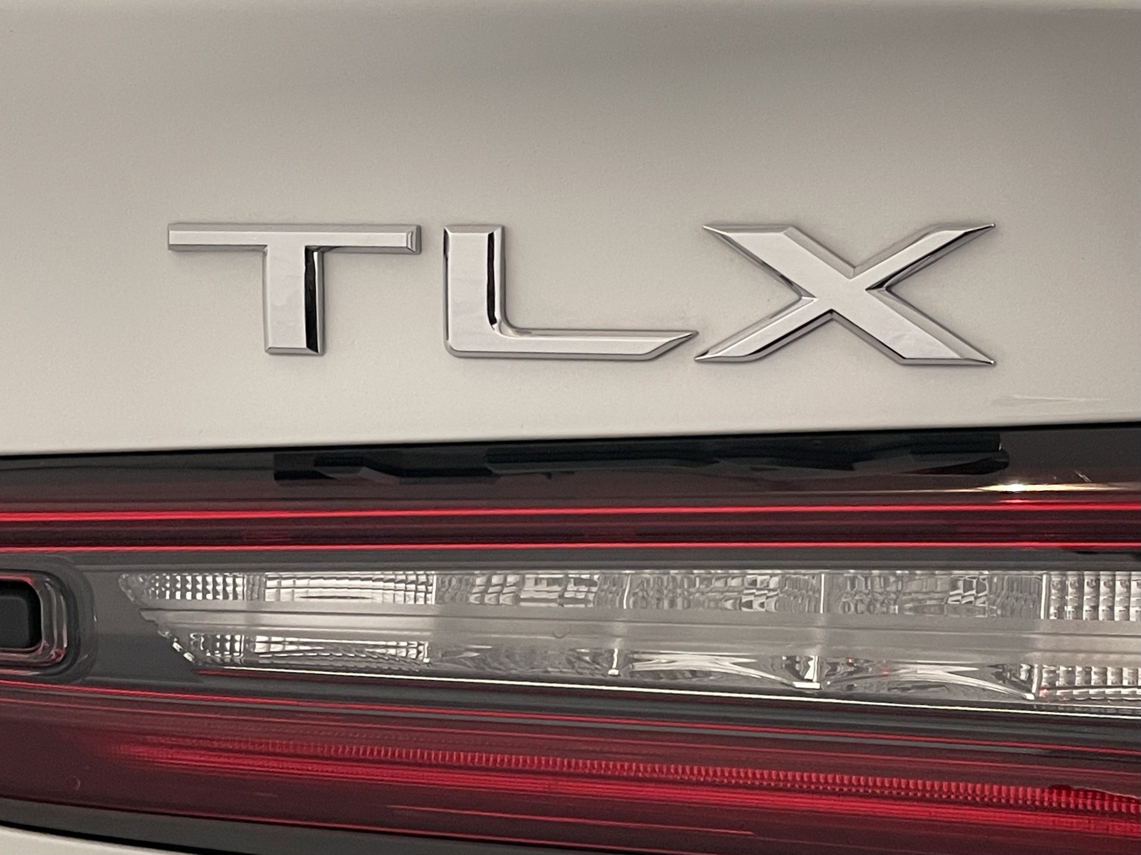 Used 2023 Acura TLX w/ Technology Package image 25