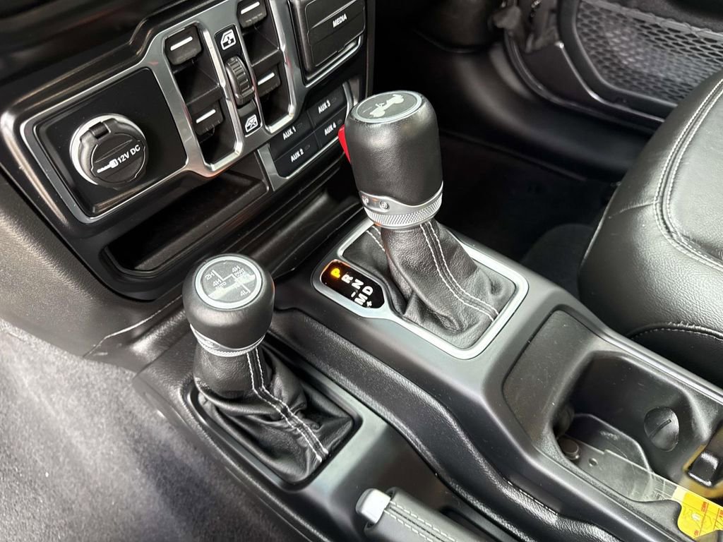 Used 2021 Jeep Wrangler Unlimited Sahara w/ Cold Weather Group image 21