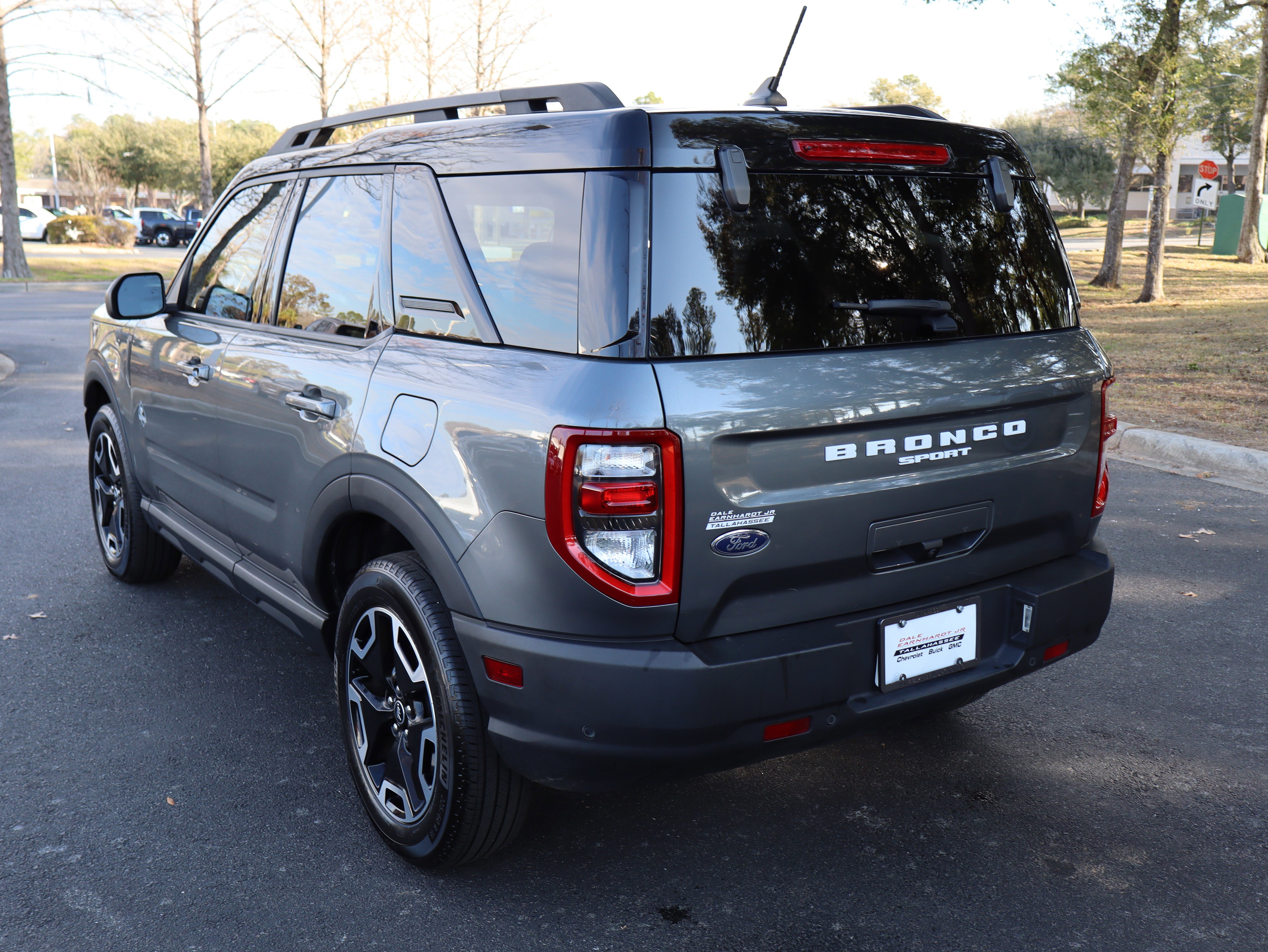 Used 2024 Ford Bronco Sport Outer Banks image 7