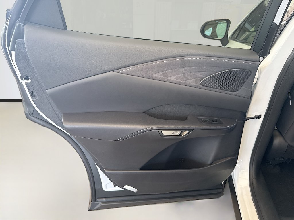 Used 2023 Lexus RX 350 F Sport w/ Cold Area Package AWD/4WD image 25