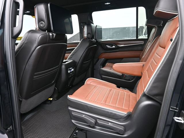 Used 2024 GMC Yukon XL Denali Ultimate image 18