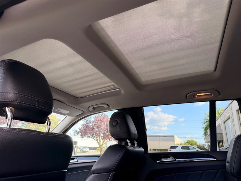 Used 2016 Mercedes-Benz GL 450 4MATIC image 30