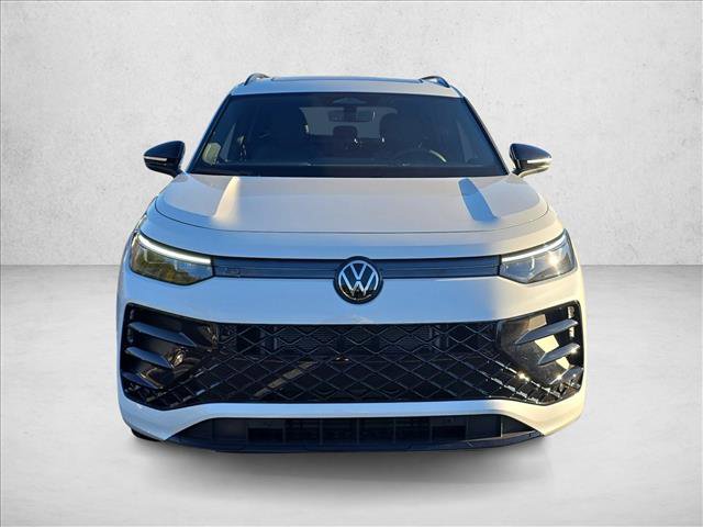 New 2026 Volkswagen Tiguan SE R-Line image 8