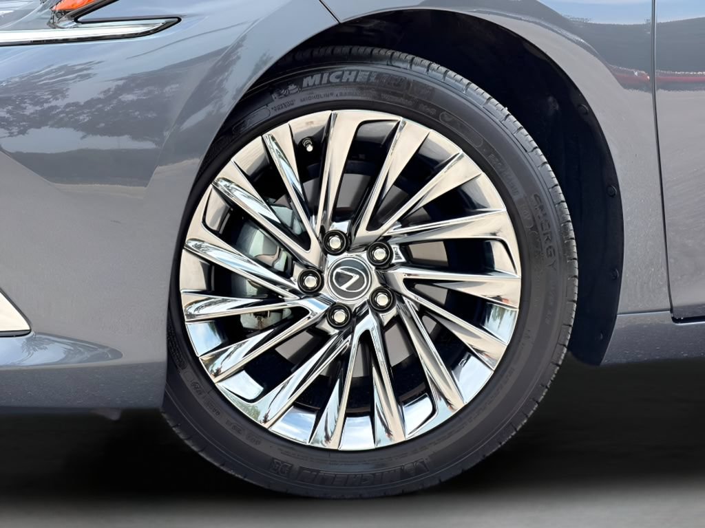 Used 2025 Lexus ES 350 Ultra Luxury FWD image 27