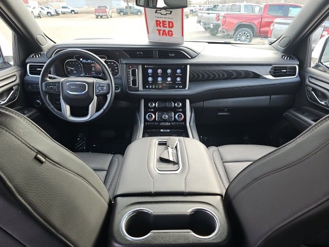 Used 2021 GMC Yukon Denali w/ Max Trailering Package image 12