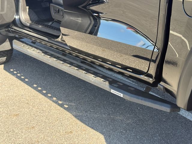 Used 2024 Chevrolet Colorado ZR2 w/ ZR2 Convenience Package III image 45