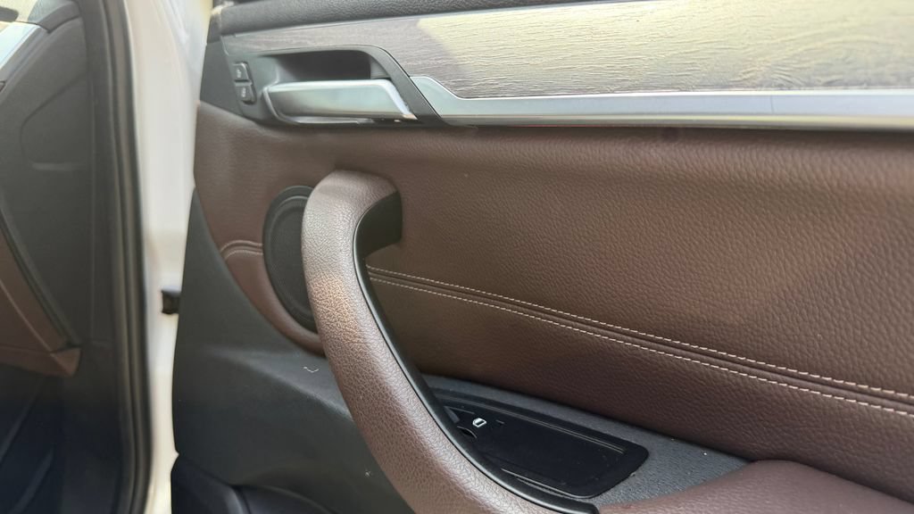 Used 2016 BMW X1 xDrive28i AWD/4WD image 20