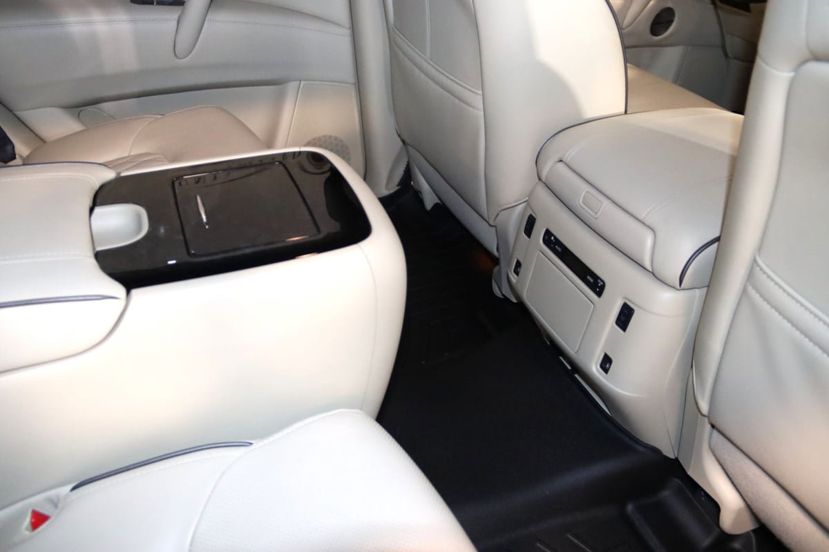 Used 2024 INFINITI QX80 Sensory AWD/4WD image 75