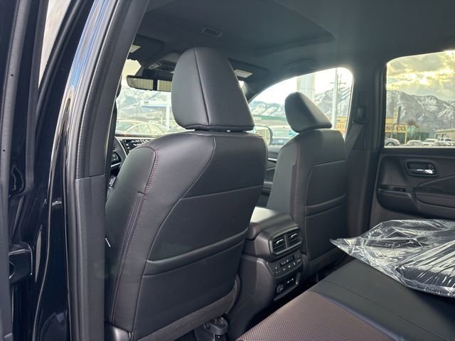New 2026 Honda Ridgeline Black Edition image 23