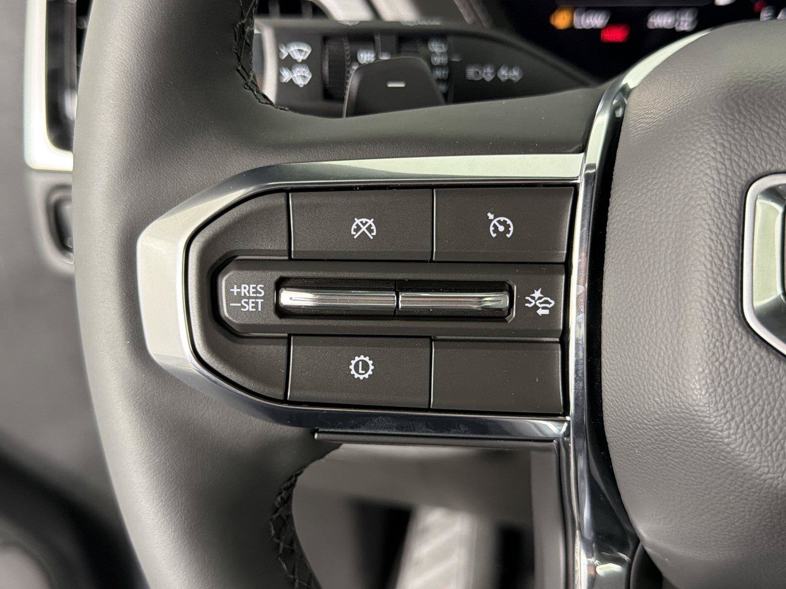 New 2026 GMC Yukon XL Denali w/ Sun & Power Step Package AWD/4WD image 27
