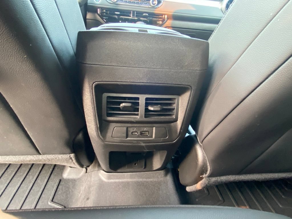 Used 2024 Chevrolet Colorado LT w/ LT Convenience Package III AWD/4WD image 43