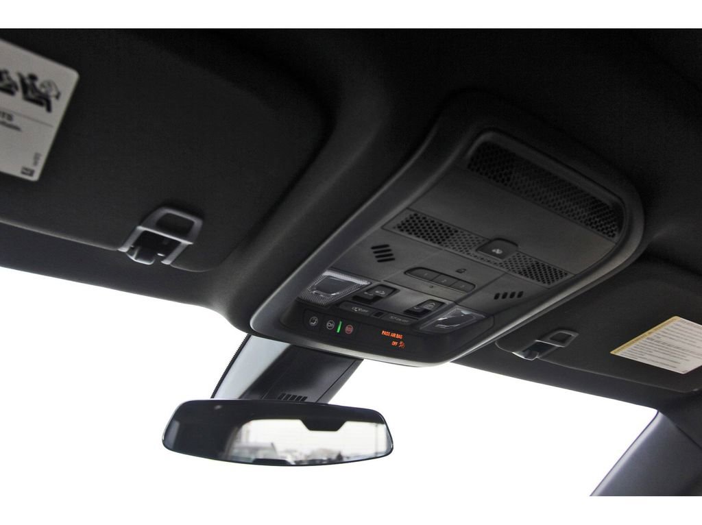 New 2025 Cadillac XT6 Sport w/ LPO, Onyx Lite Package image 22